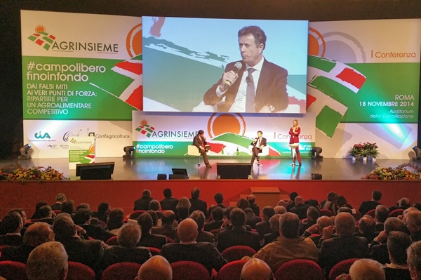 #CAMPOLIBERO, AGRINSIEME: "L&rsquo;ITALIA RIPARTA DALL&rsquo; AGROALIMENTARE, ECCO IL CAMBIO DI ROTTA PER RIDARE COMPETITIVITÀ AL COMPARTO ED AL SISTEMA PAESE"