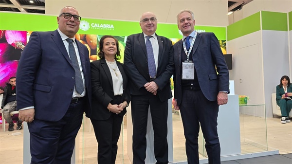 Fedagripesca Calabria al Fruitlogistica 2025: il presidente Vincenzo Filardo incontra... 