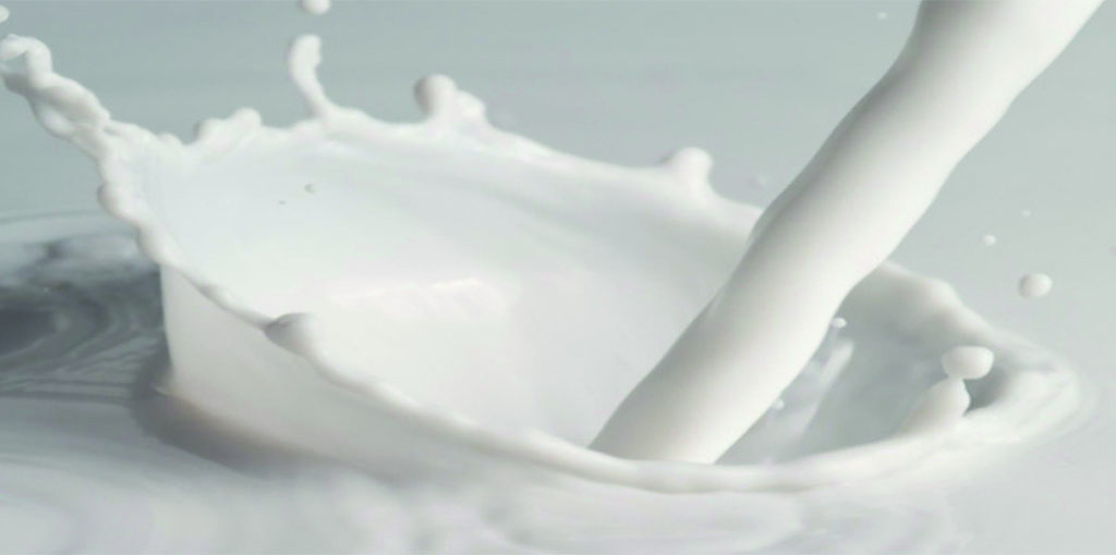 Caro materie prime, “Aumenti fino a 10 cent di più per produrre un litro di latte, la filiera è allo stremo, la grande distribuzione adegui i listini”